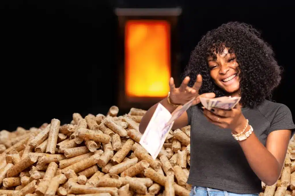 Selon les prévisions de la filière du granulé de bois, les prix du granulé ou pellet devraient rester stables en 2024. En effet, les facteurs qui ont conduit aux fortes hausses de prix en 2022, comme la crise énergétique et la pénurie de matières premières, devraient s’atténuer.