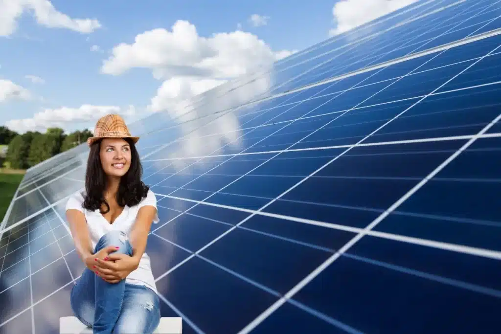 Au cœur de l'innovation, les panneaux solaires photovoltaïques actuels sont voués à se développer. Ils seront, à terme, plus performants, et auront un rendement plus important grâce à des matériaux de pointe. Moins coûteux et plus faciles à produire, ils permettront de récolter encore plus d'énergie